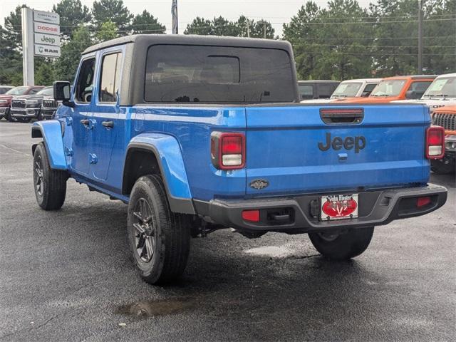 new 2025 Jeep Gladiator car, priced at $40,130