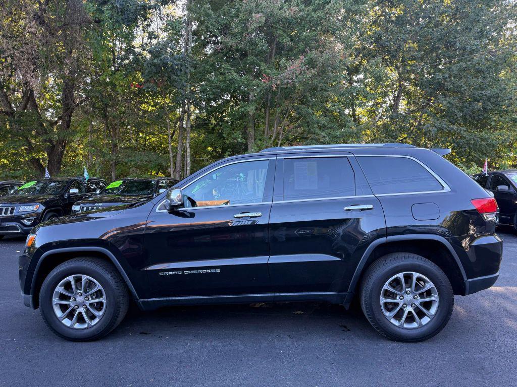used 2015 Jeep Grand Cherokee car, priced at $14,995