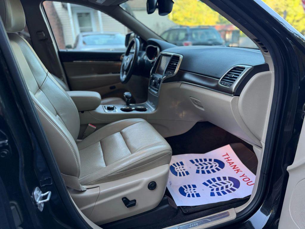 used 2015 Jeep Grand Cherokee car, priced at $14,995