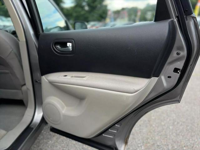 used 2014 Nissan Rogue Select car, priced at $5,995