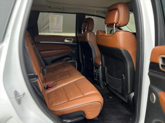 used 2015 Jeep Grand Cherokee car, priced at $12,995