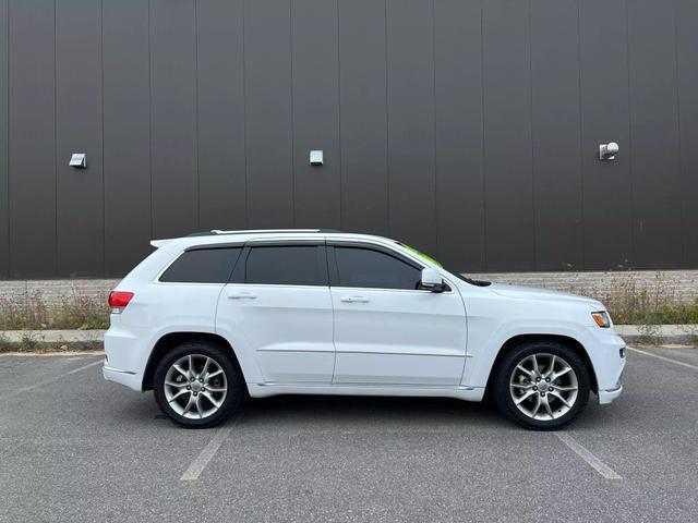 used 2015 Jeep Grand Cherokee car, priced at $14,995