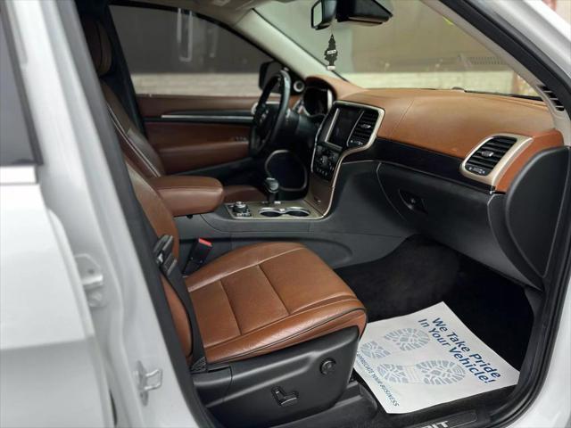 used 2015 Jeep Grand Cherokee car, priced at $12,995