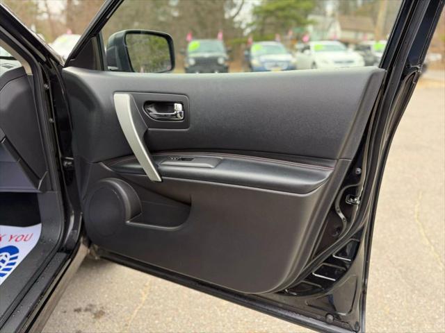 used 2013 Nissan Rogue car, priced at $9,995