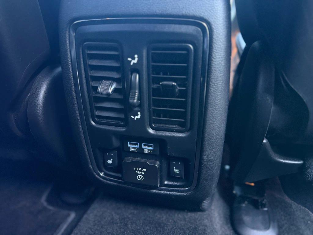 used 2015 Jeep Grand Cherokee car, priced at $13,995