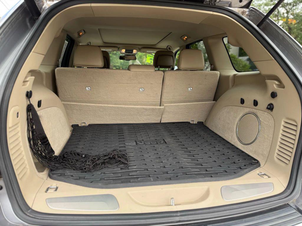used 2014 Jeep Grand Cherokee car, priced at $14,995