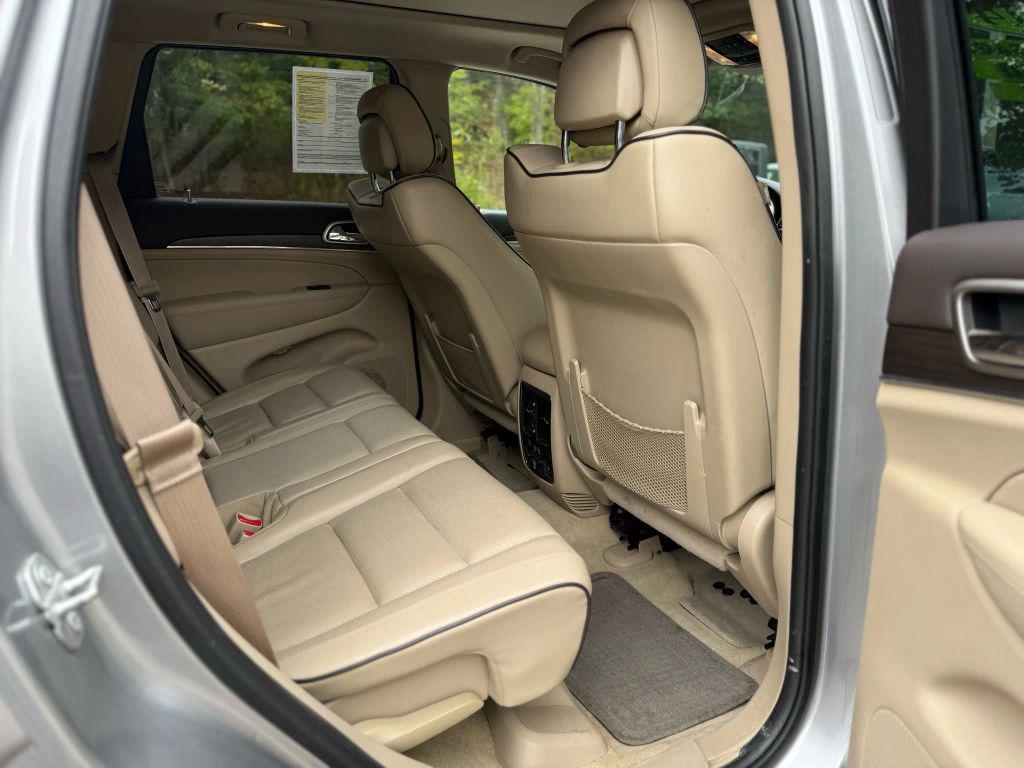 used 2014 Jeep Grand Cherokee car, priced at $14,995