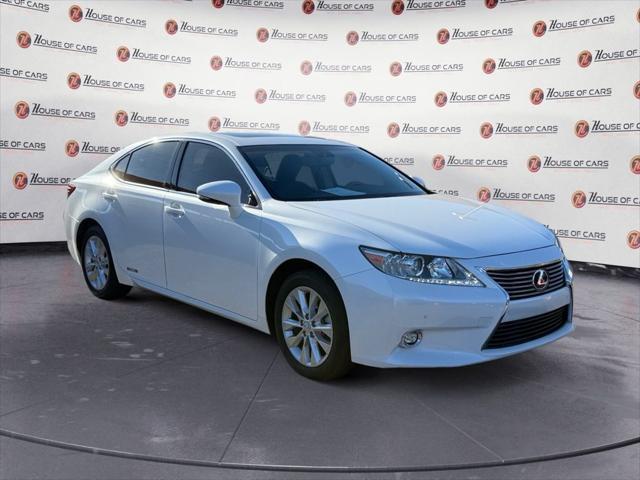 used 2015 Lexus ES 300h car, priced at $19,999