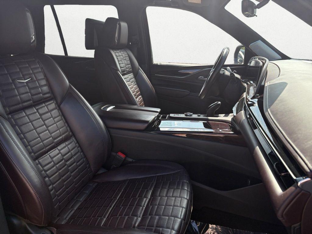 used 2022 Cadillac Escalade car, priced at $72,998