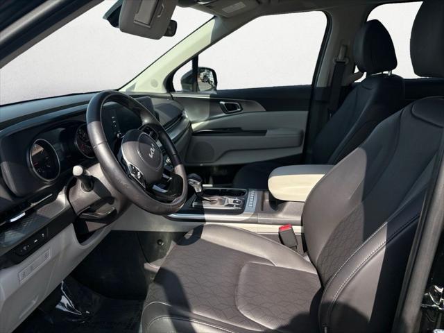 used 2024 Kia Carnival car, priced at $35,808