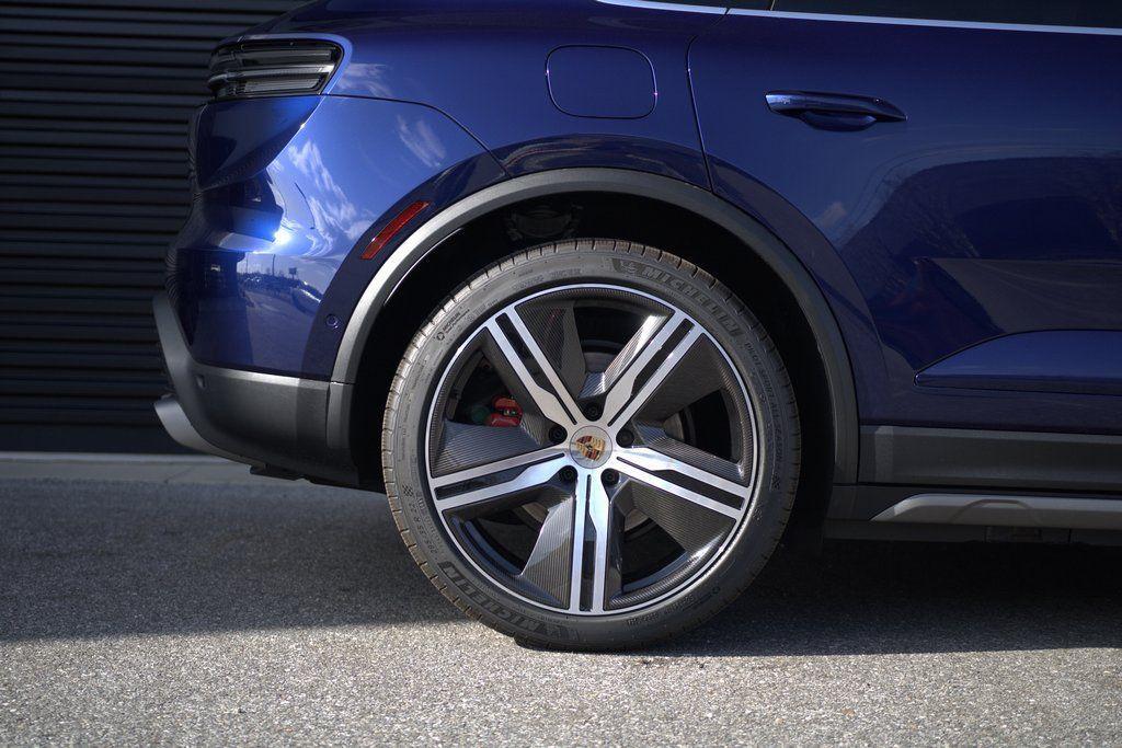 new 2025 Porsche Macan car, priced at $96,125