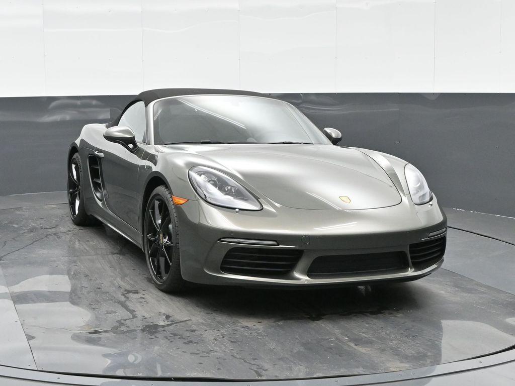 new 2025 Porsche 718 Boxster car, priced at $96,995
