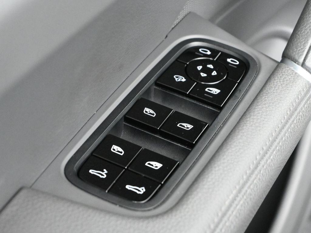 used 2019 Porsche Cayenne car, priced at $41,900