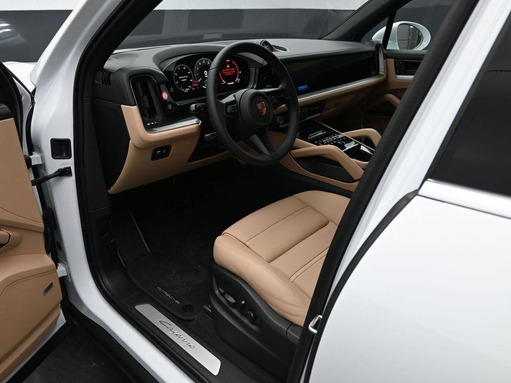 new 2025 Porsche Cayenne car, priced at $127,985