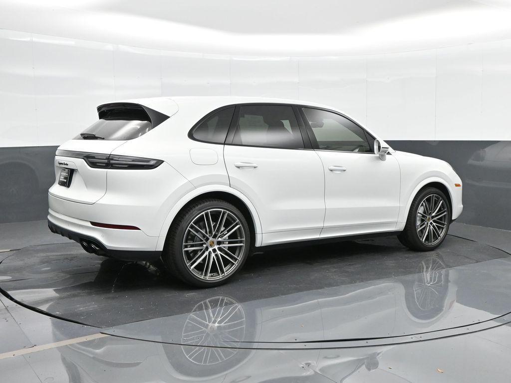 used 2022 Porsche Cayenne car, priced at $100,900
