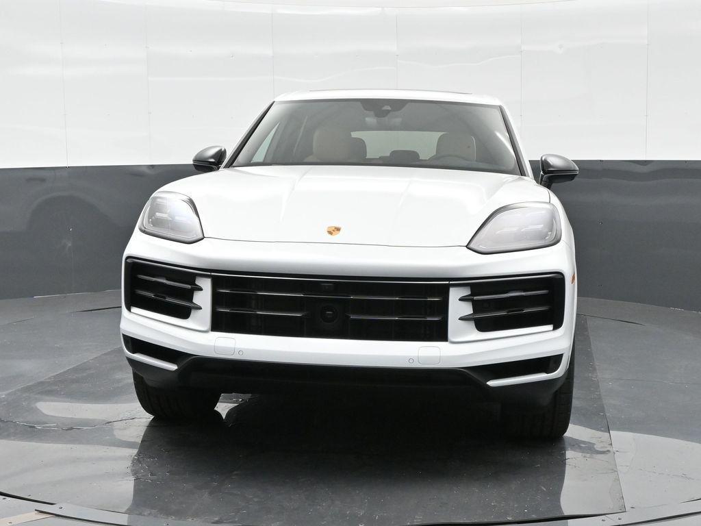 new 2025 Porsche Cayenne car