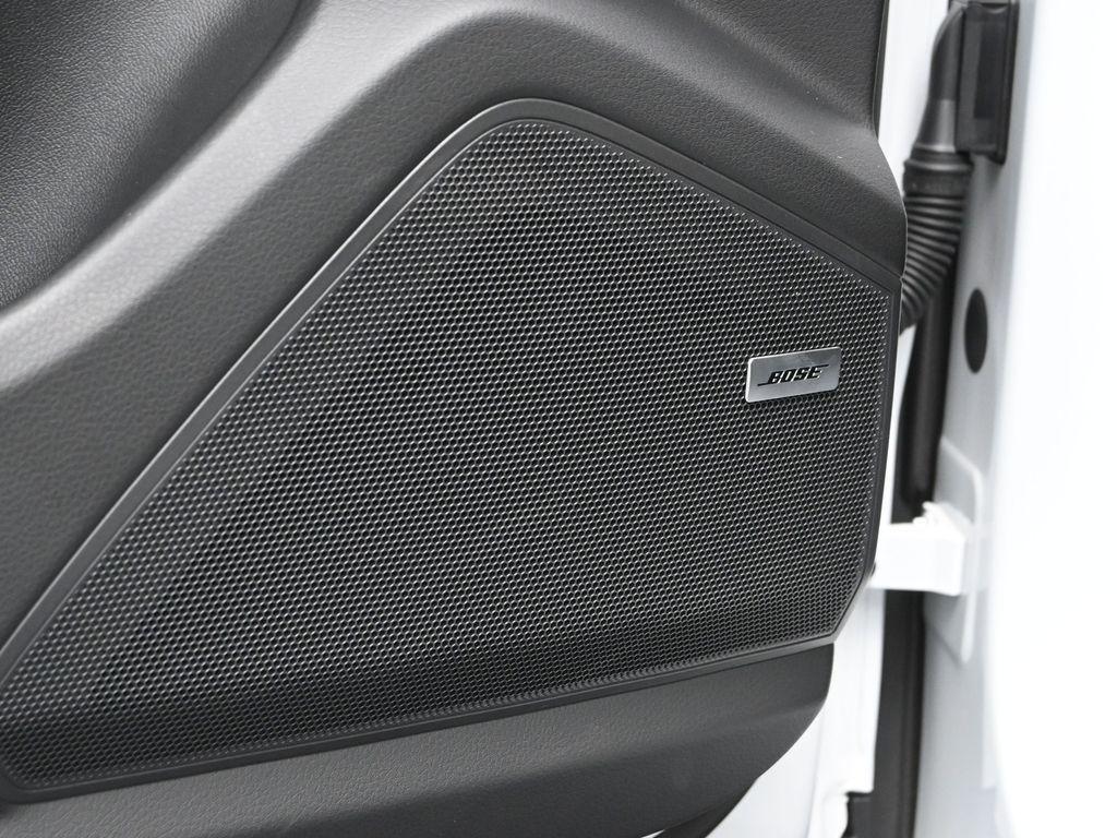new 2025 Porsche Cayenne car