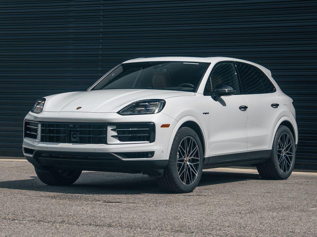 new 2025 Porsche Cayenne car