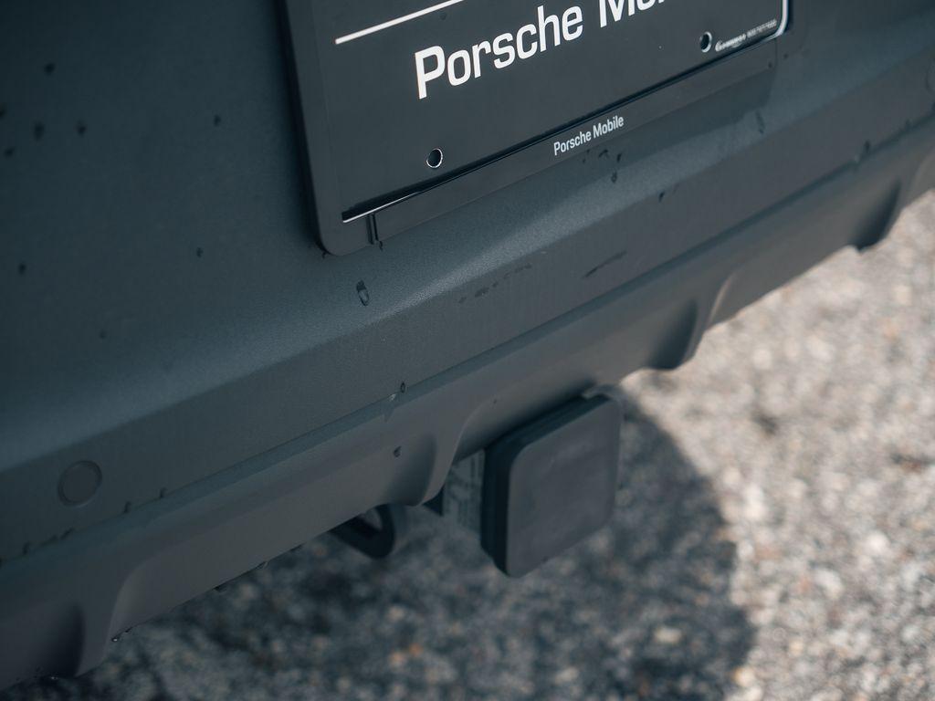 new 2025 Porsche Cayenne car