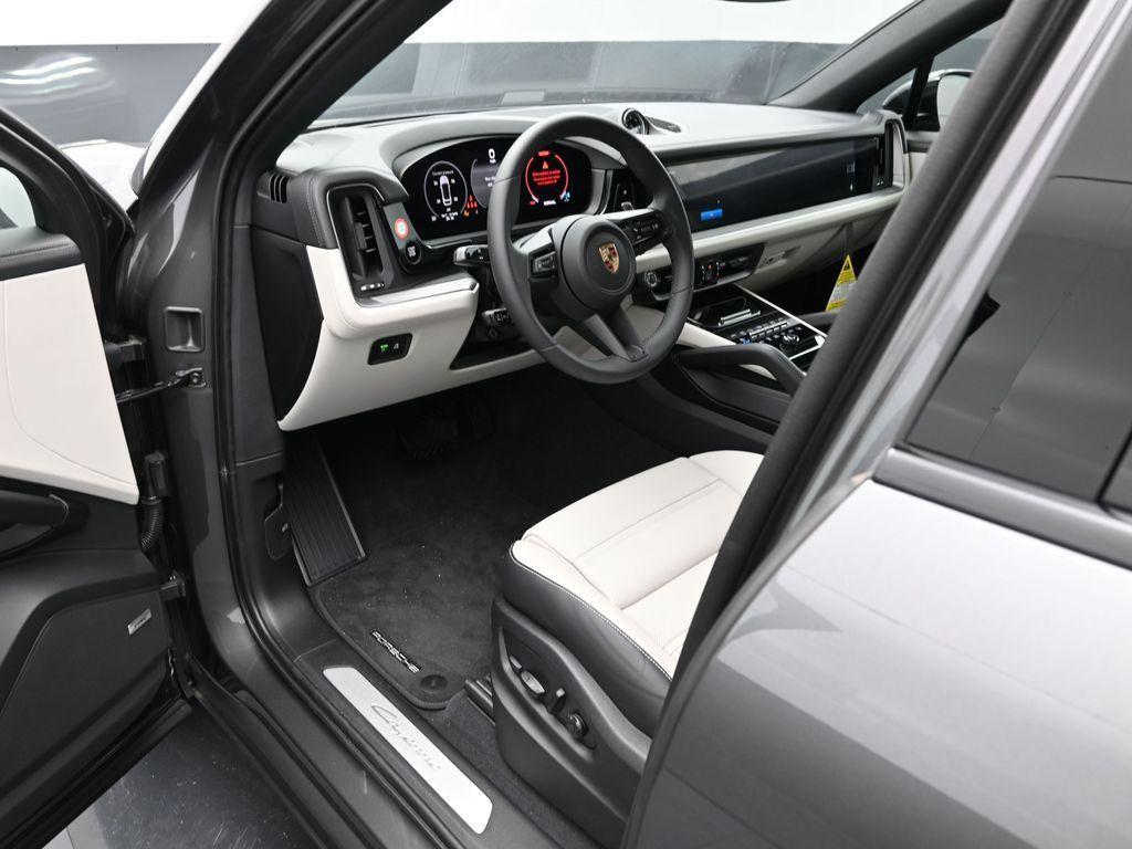 new 2025 Porsche Cayenne car, priced at $114,055