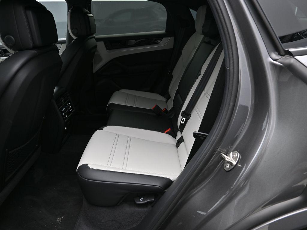 new 2025 Porsche Cayenne car, priced at $114,055