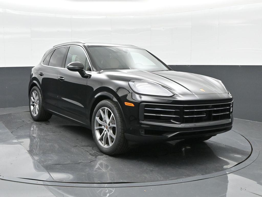 new 2025 Porsche Cayenne car, priced at $107,635