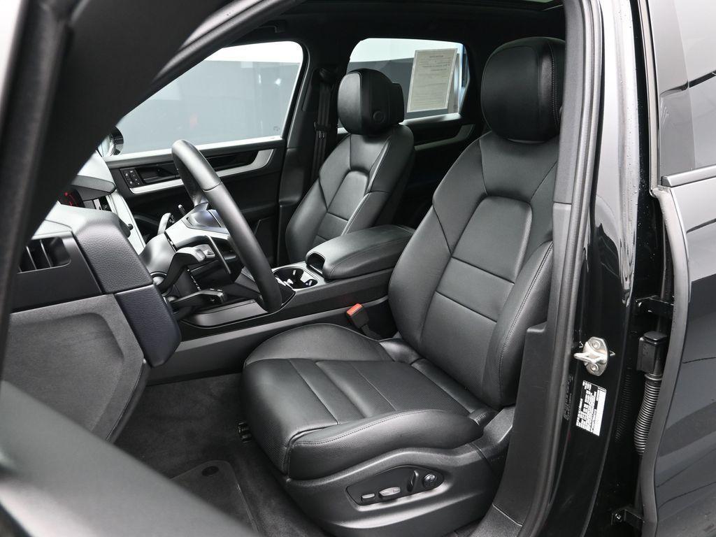 used 2025 Porsche Cayenne car, priced at $90,900