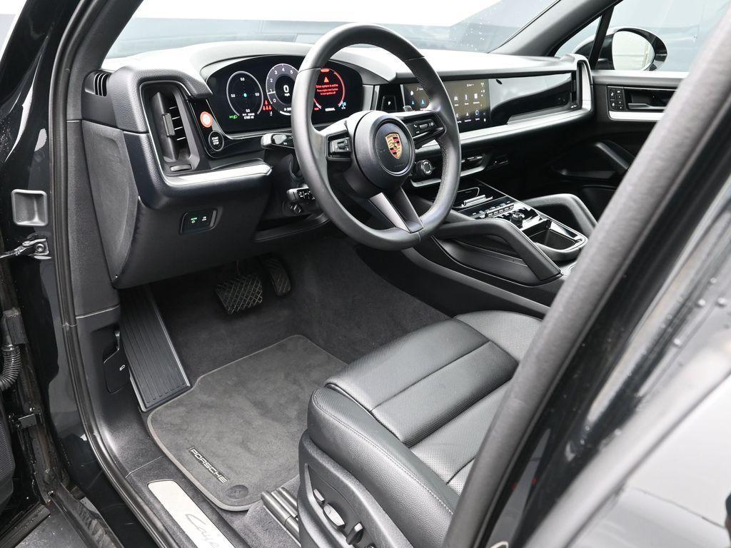used 2025 Porsche Cayenne car, priced at $90,900