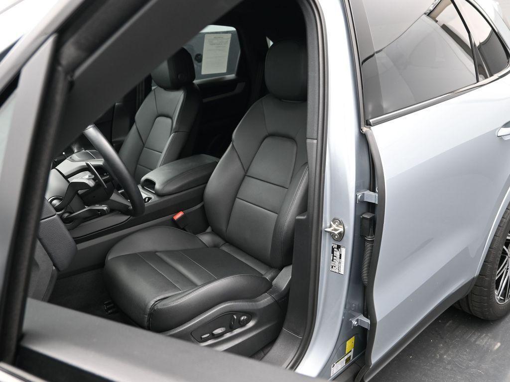 used 2024 Porsche Cayenne car, priced at $78,500