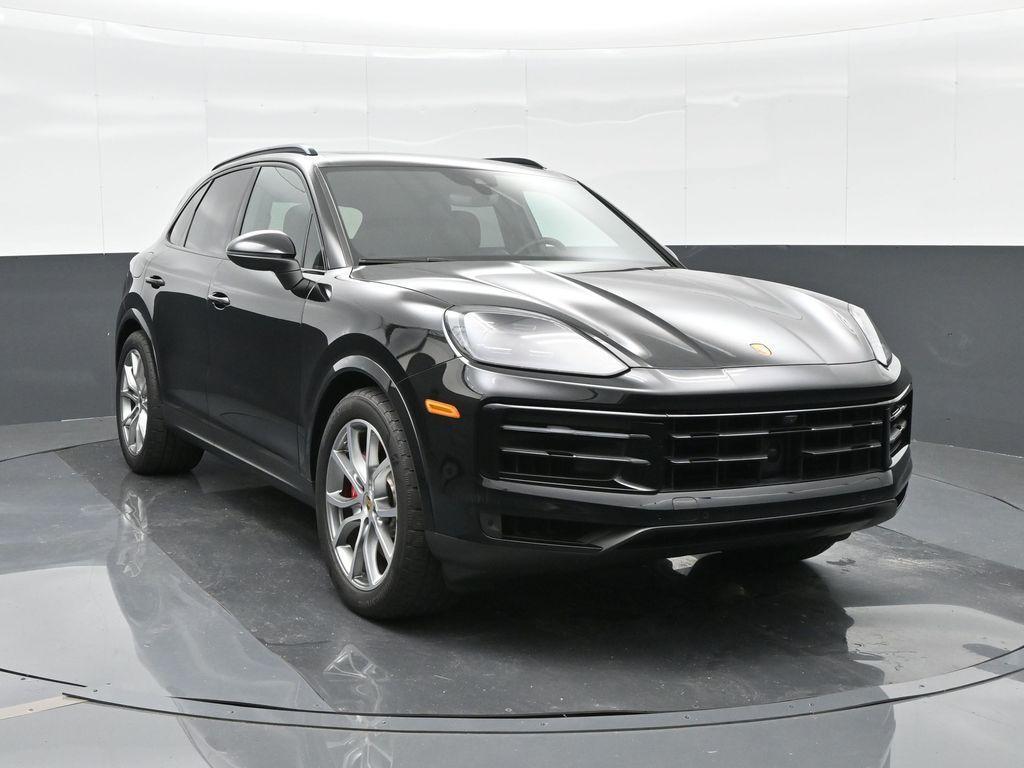 new 2024 Porsche Cayenne car, priced at $114,000