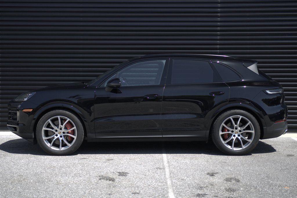 new 2024 Porsche Cayenne car, priced at $117,200