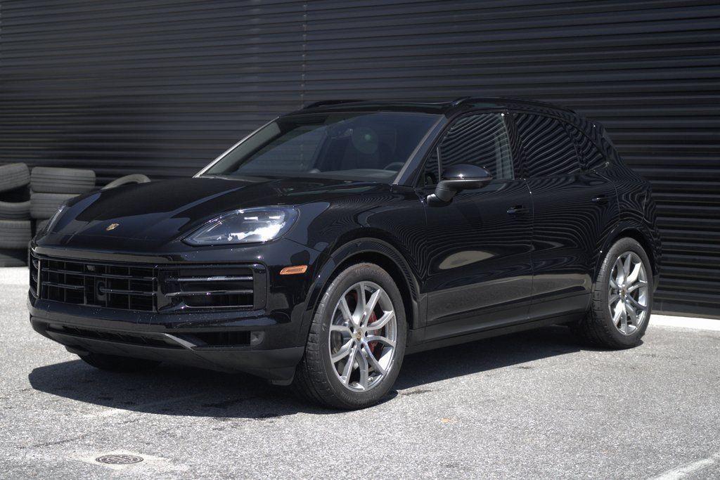 new 2024 Porsche Cayenne car, priced at $117,200