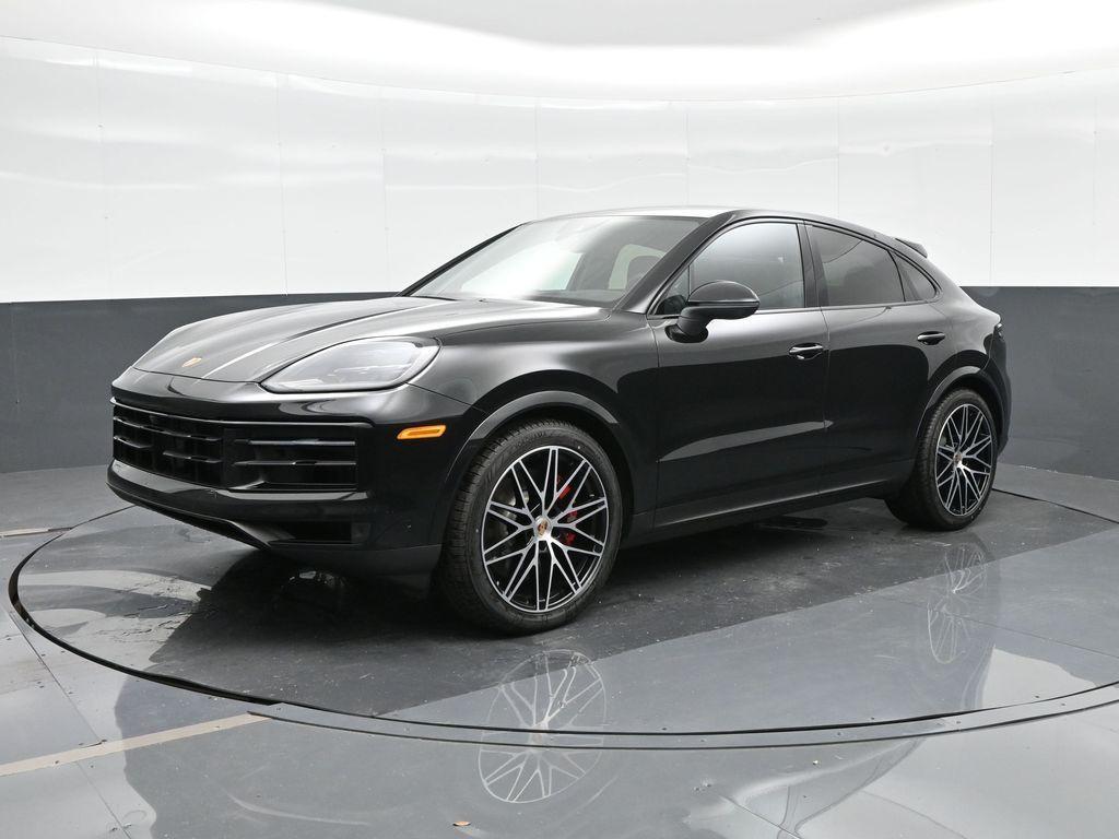 new 2025 Porsche Cayenne car, priced at $136,515