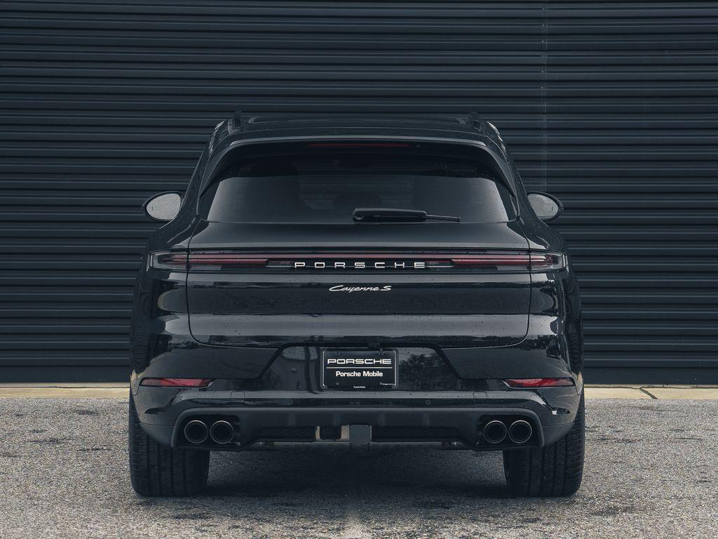 new 2025 Porsche Cayenne car, priced at $137,325