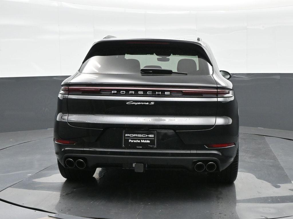 new 2025 Porsche Cayenne car, priced at $137,325