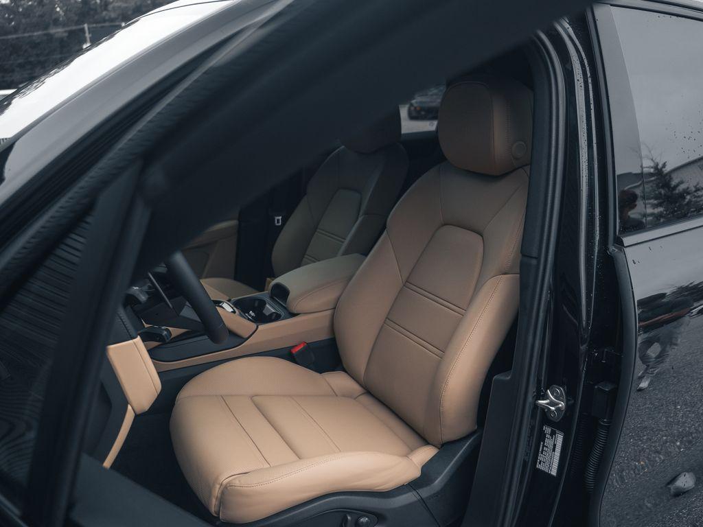 new 2025 Porsche Cayenne car, priced at $137,325