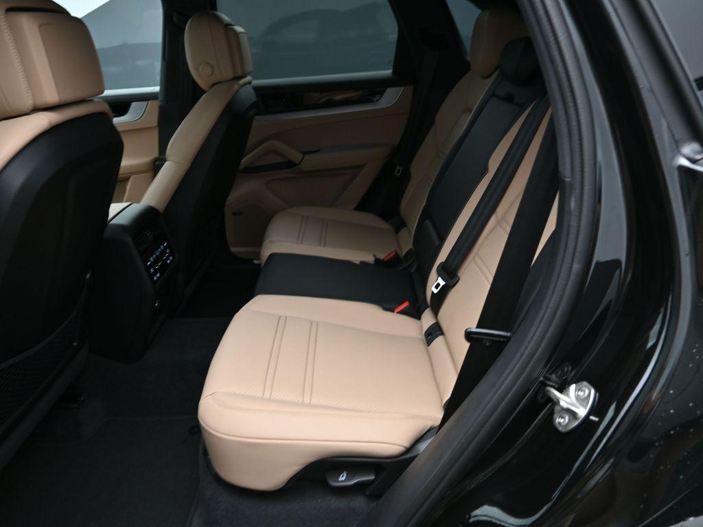 new 2025 Porsche Cayenne car, priced at $137,325