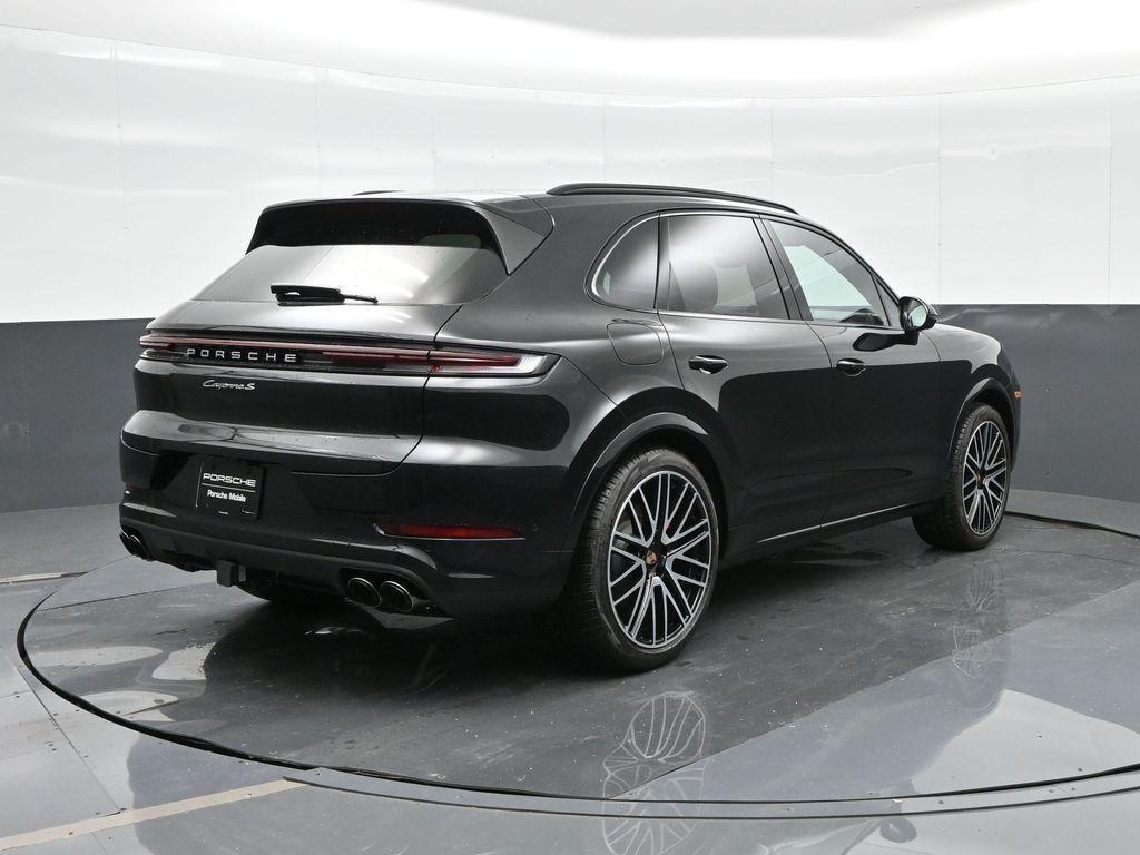new 2025 Porsche Cayenne car, priced at $137,325