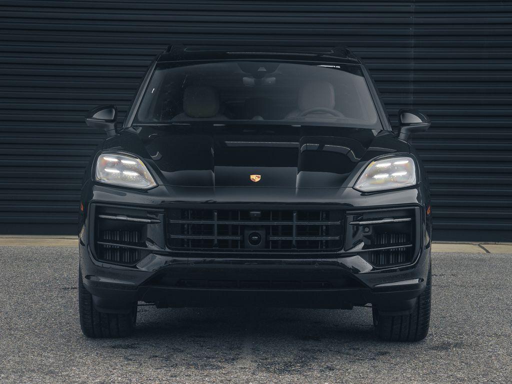 new 2025 Porsche Cayenne car, priced at $137,325