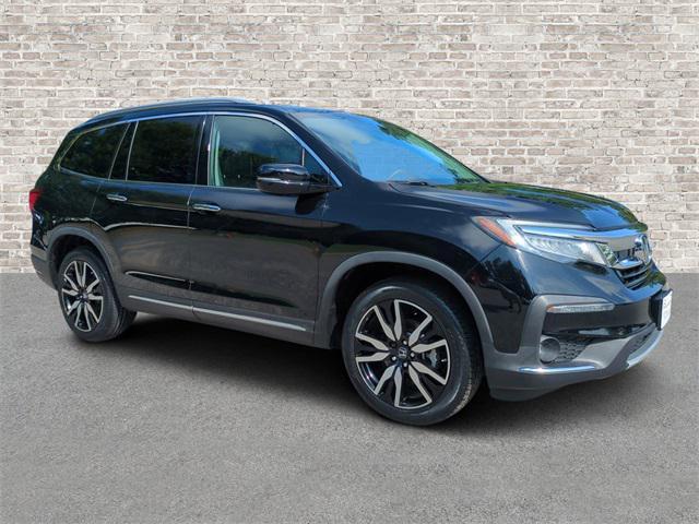 used 2022 Honda Pilot car, priced at $38,900