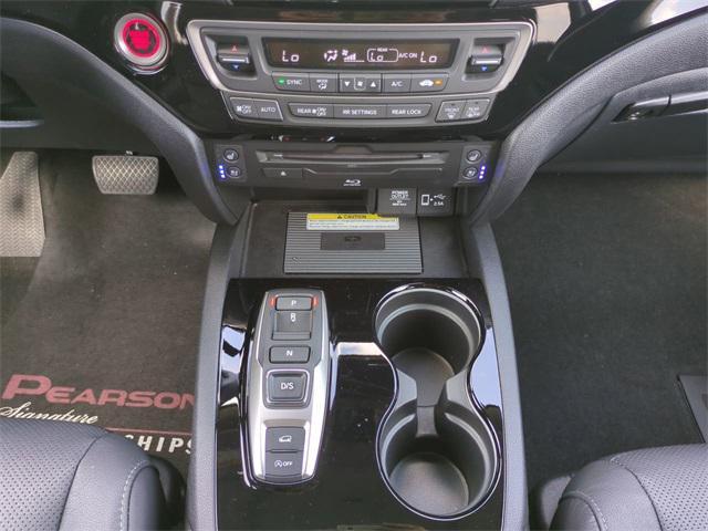 used 2022 Honda Pilot car, priced at $38,512
