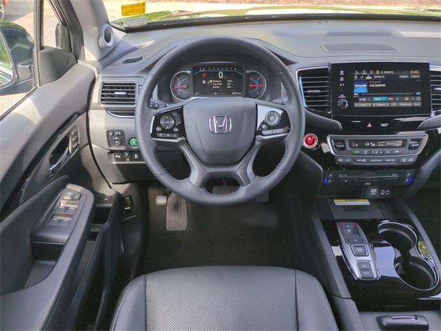 used 2022 Honda Pilot car, priced at $38,512