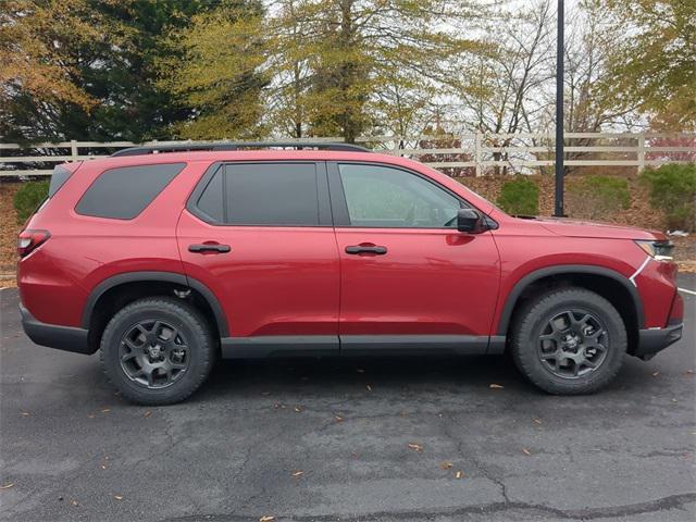 new 2025 Honda Pilot car, priced at $51,250