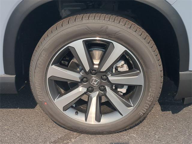 new 2025 Honda Pilot car, priced at $54,985