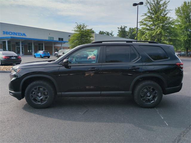 new 2025 Honda Pilot car, priced at $50,850