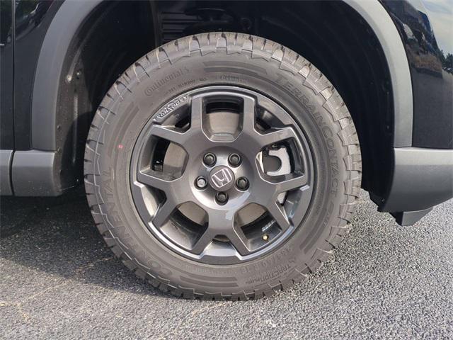 new 2025 Honda Pilot car, priced at $50,850