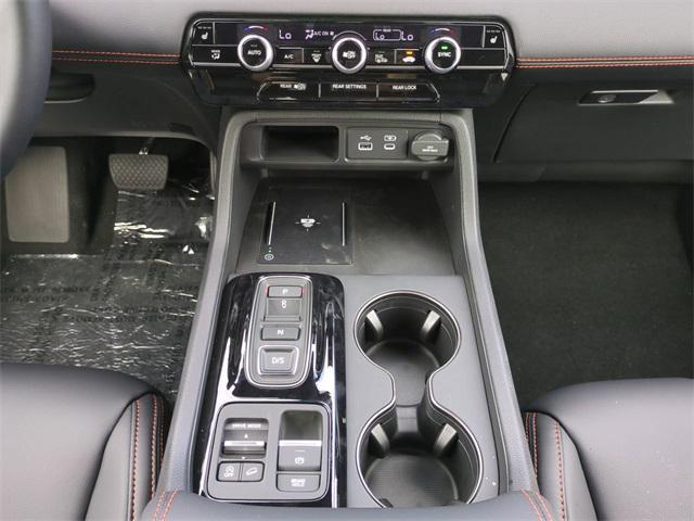 new 2025 Honda Pilot car, priced at $50,850