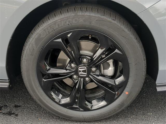 new 2025 Honda Accord car, priced at $32,165