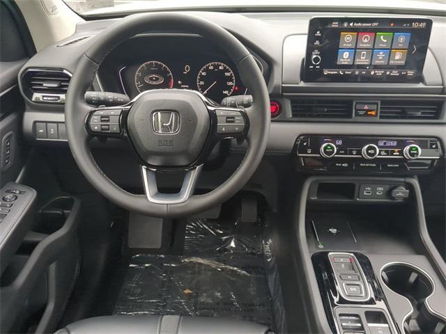 new 2025 Honda Pilot car, priced at $51,505