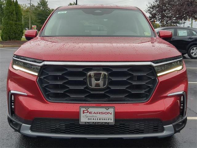 new 2025 Honda Pilot car, priced at $50,000